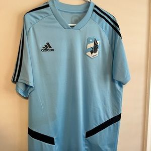 Minnesota United jersey large